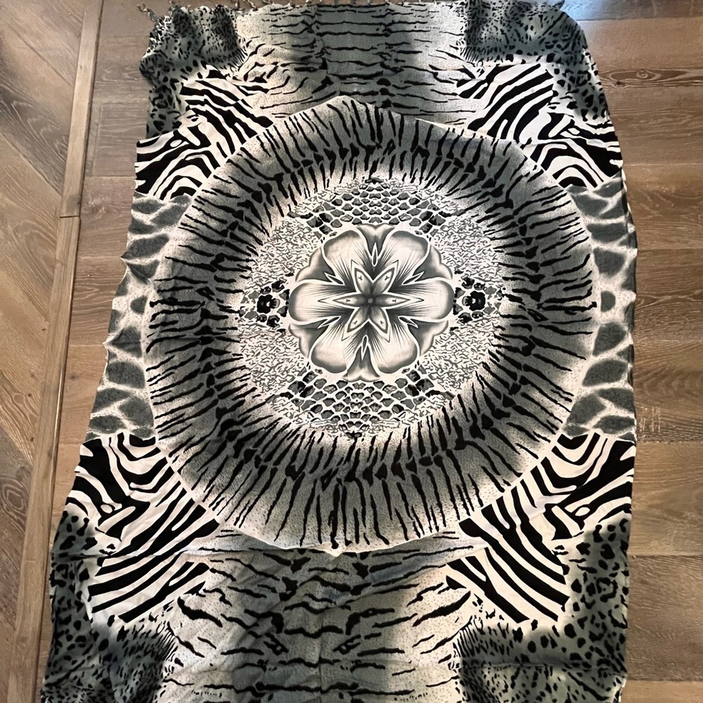 Black and White Animal Print Scarf